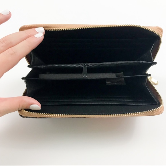 Grunge Patriotic Wallet - Picture 6 of 8